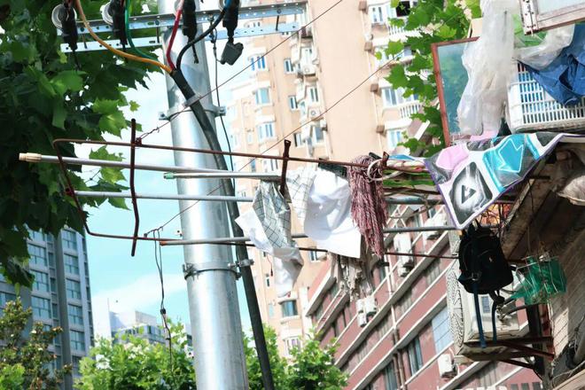 故事系列 上海“龙门架”凯发K8国际新闻摄影报道(图11)