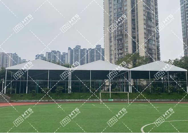 不怕华烨体育篷房给你稳稳的课堂体验凯发k8国际娱乐首选大雨、强风也(图2)